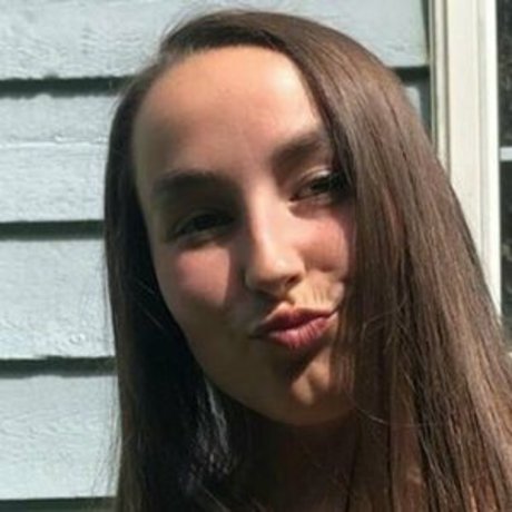 Lexi Thomas