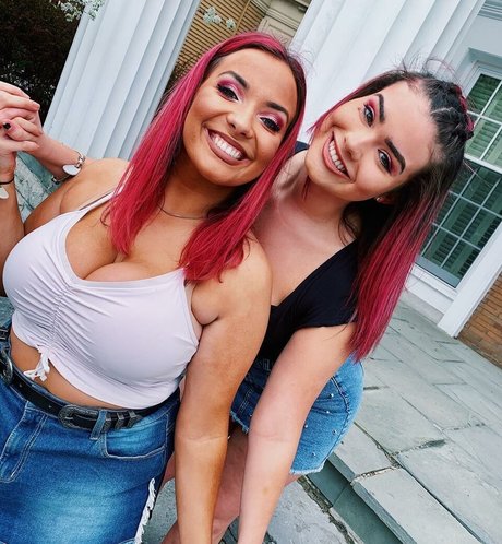 Foto di nudo di fuga di OnlyFans di Emily E