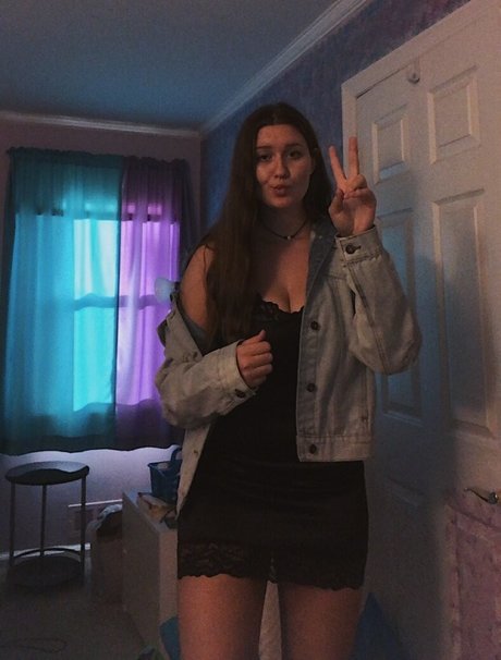 Foto di nudo di fuga di OnlyFans di Hannah V