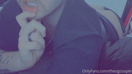 Foto di nudo di fuga di OnlyFans di Theogcouple