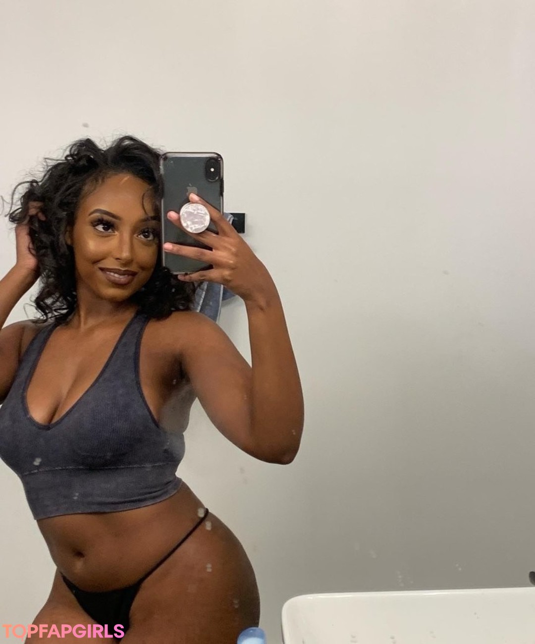 Foto di nudo di fuga di OnlyFans di Missusblu #29 Foto di nudo di fuga di OnlyFans di Missusblu #29