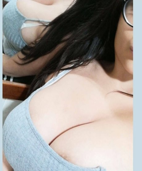 Foto di nudo di fuga di OnlyFans di Alessia Barberio