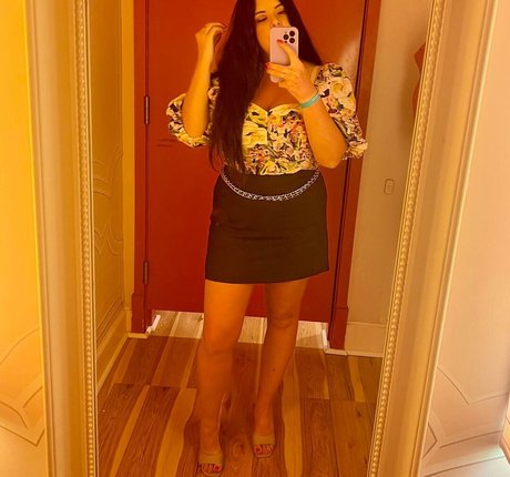 Foto di nudo di fuga di OnlyFans di Terrisa Bukovinac