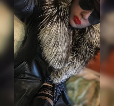 Julisunrise_official