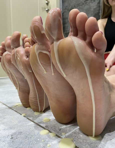 Foto di nudo di fuga di OnlyFans di Emilybaileyfeet