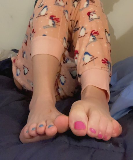 Foto di nudo di fuga di OnlyFans di Femboy Fishing