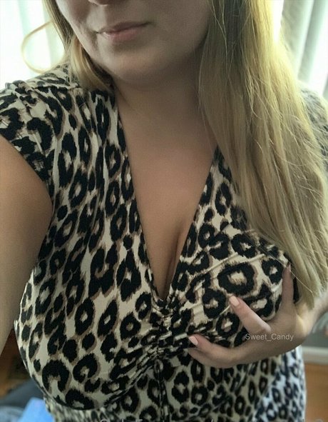 Foto di nudo di fuga di OnlyFans di Sweetcandy2