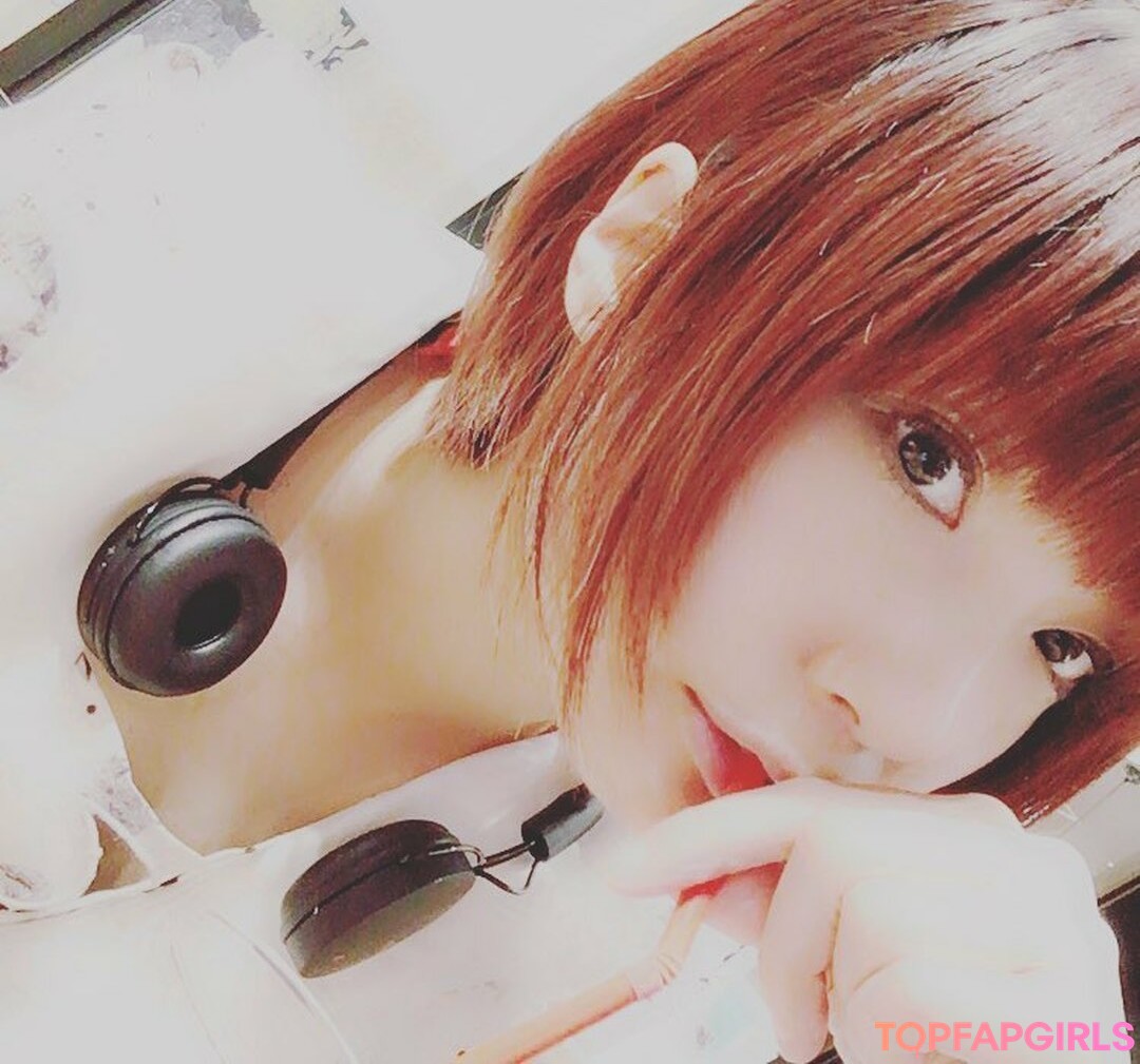 Foto di nudo di fuga di OnlyFans di Ayameapricot #1069