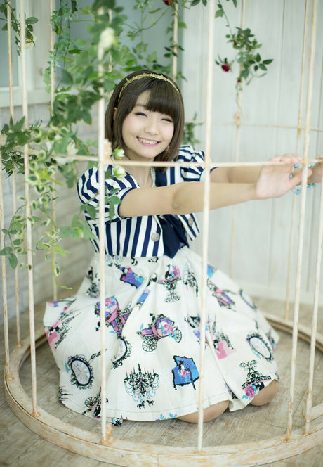 Ayame_apricot