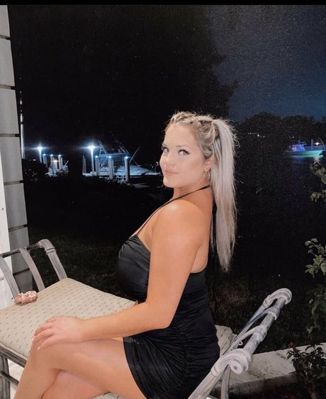 Foto di nudo di fuga di OnlyFans di Emma Greenshields
