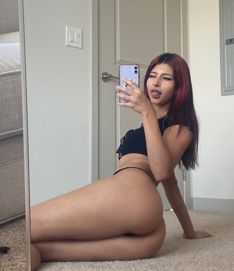 Foto di nudo di fuga di OnlyFans di Waifujuju