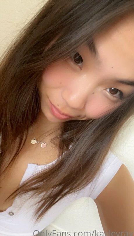 Foto di nudo di fuga di OnlyFans di Kayleyray