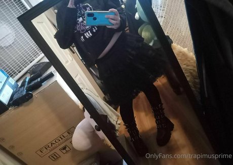 Foto di nudo di fuga di OnlyFans di Trapimusprime