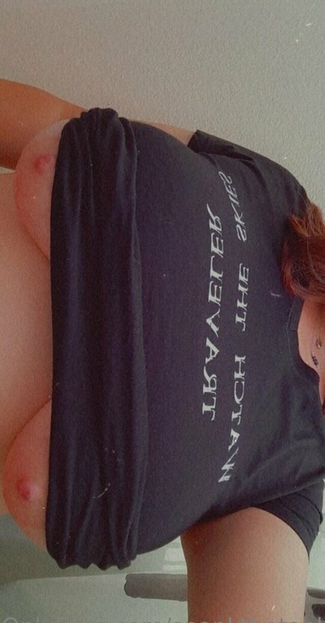 Foto di nudo di fuga di OnlyFans di Spankthetank