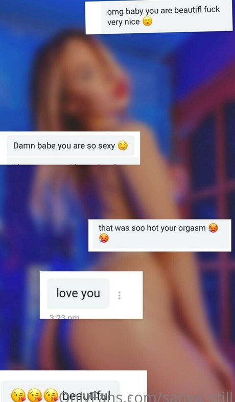 Foto di nudo di fuga di OnlyFans di Sativastill