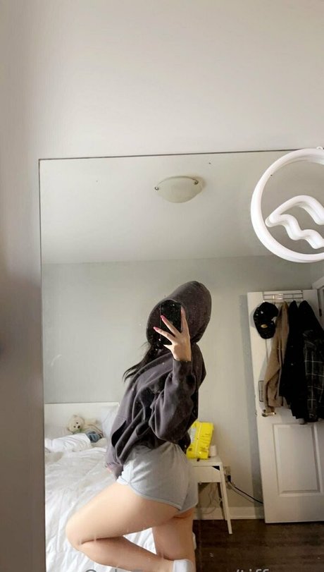 Foto di nudo di fuga di OnlyFans di Tiffrxse