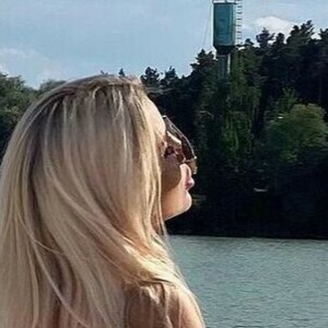 Foto di nudo di fuga di OnlyFans di Vattel Anastasia