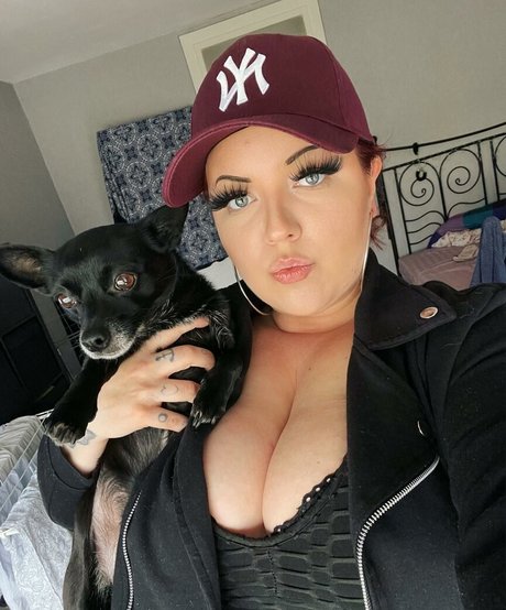 Foto di nudo di fuga di OnlyFans di Eva Angel