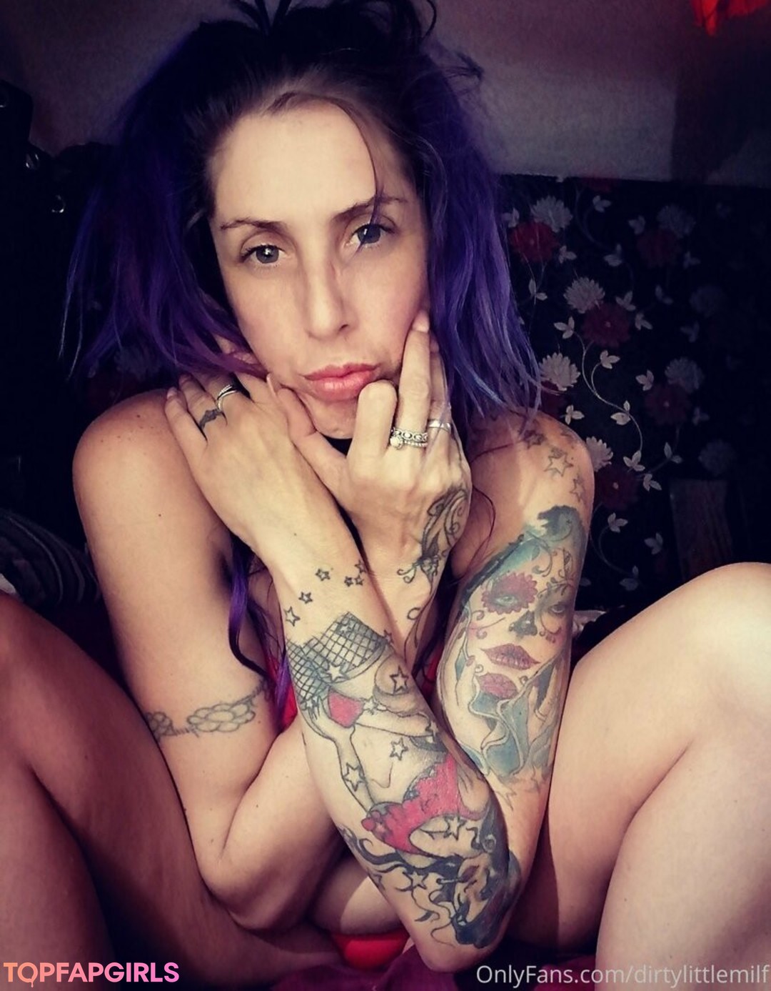 Foto di nudo di fuga di OnlyFans di Britishmumanddaughter #26 Foto di nudo di fuga di OnlyFans di Britishmumanddaughter #26