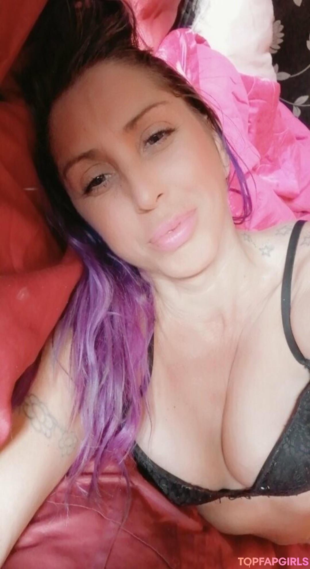 Foto di nudo di fuga di OnlyFans di Britishmumanddaughter #51 Foto di nudo di fuga di OnlyFans di Britishmumanddaughter #51