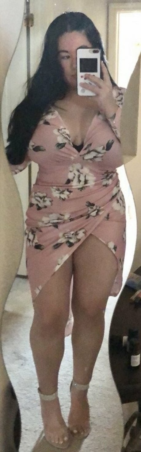 Foto di nudo di fuga di OnlyFans di Theeurasianpersuasion