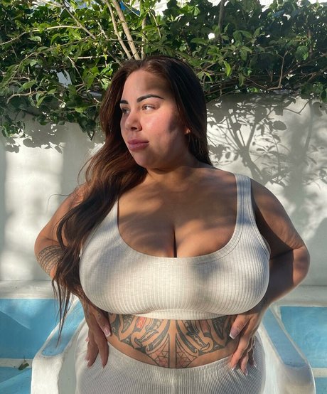 Foto di nudo di fuga di OnlyFans di Antonia Waereaadams