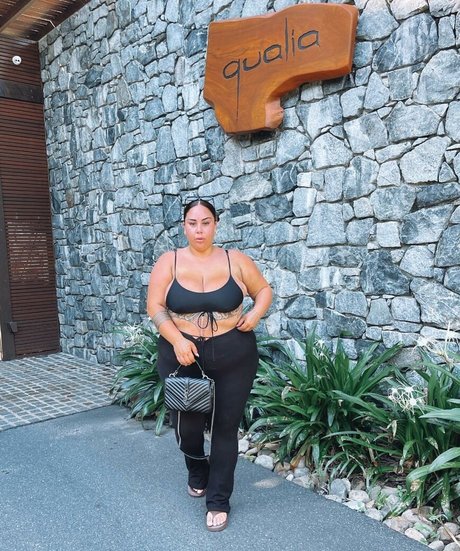 Foto di nudo di fuga di OnlyFans di Antonia Waereaadams
