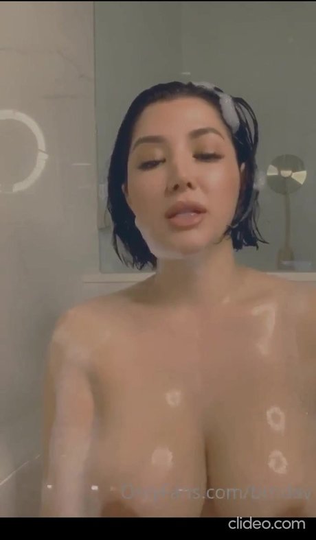 Foto di nudo di fuga di OnlyFans di Brndav