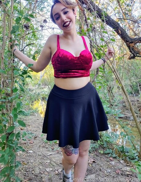 Callme.ickiervickyfree