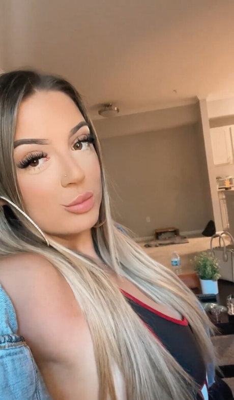 Foto di nudo di fuga di OnlyFans di Rachel S