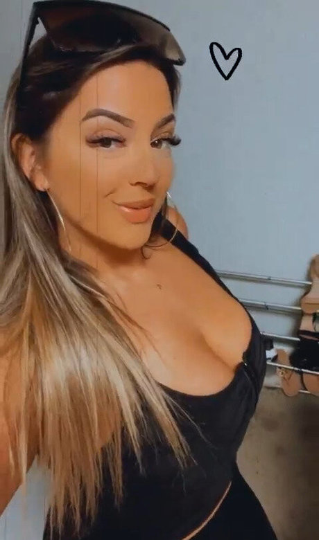 Foto di nudo di fuga di OnlyFans di Rachel S