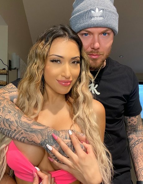 Foto di nudo di fuga di OnlyFans di Alexandkellz