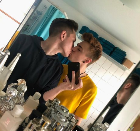 Foto di nudo di fuga di OnlyFans di Fabulousboyzs