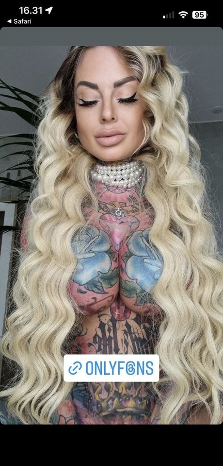 Foto di nudo di fuga di OnlyFans di Nadia