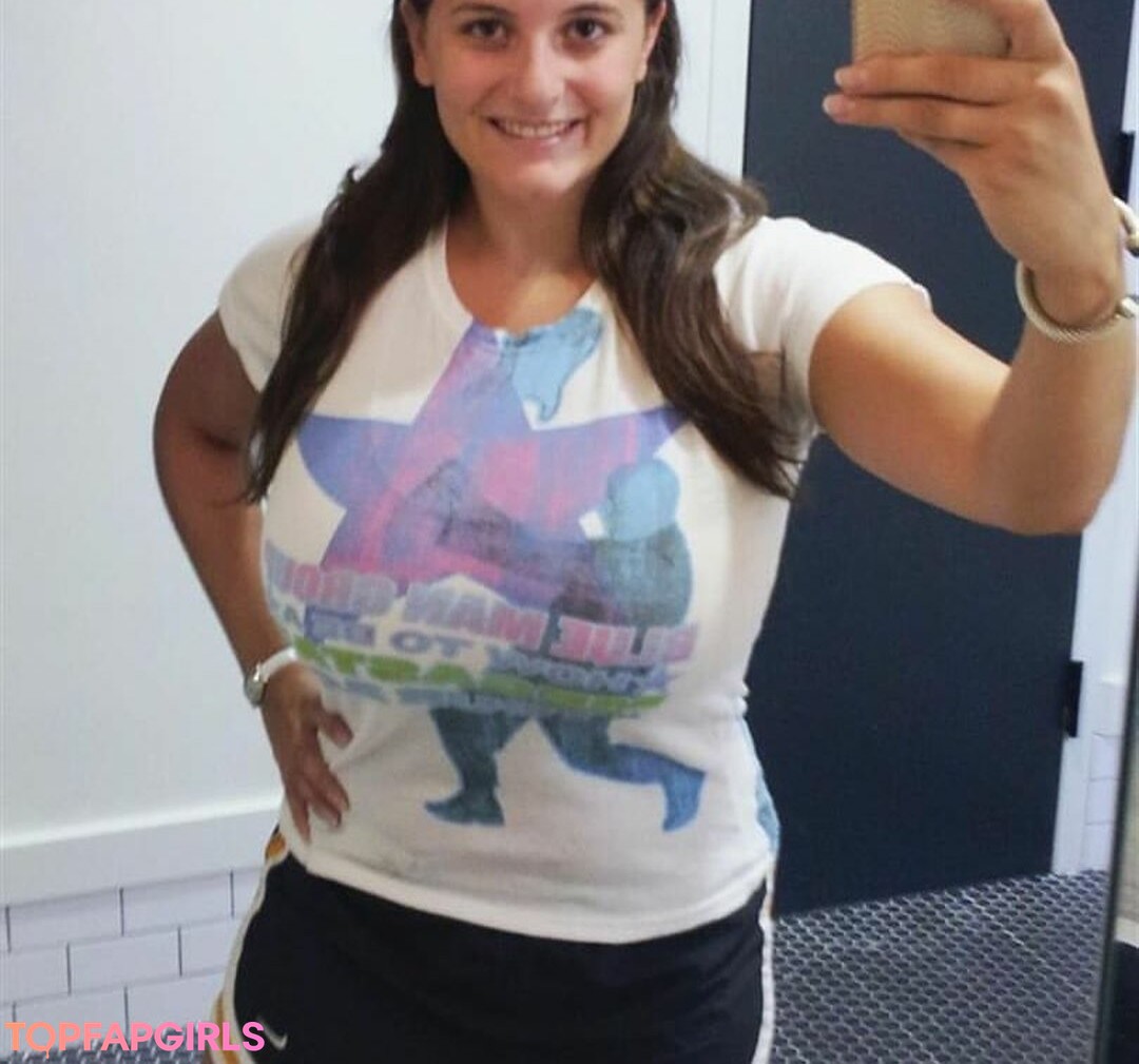 Foto di nudo di fuga di OnlyFans di Avery Harwood #136 Foto di nudo di fuga di OnlyFans di Avery Harwood #136