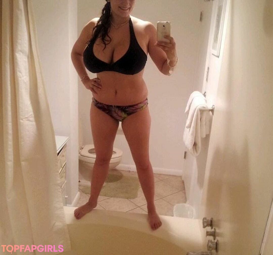 Foto di nudo di fuga di OnlyFans di Avery Harwood #292 Foto di nudo di fuga di OnlyFans di Avery Harwood #292