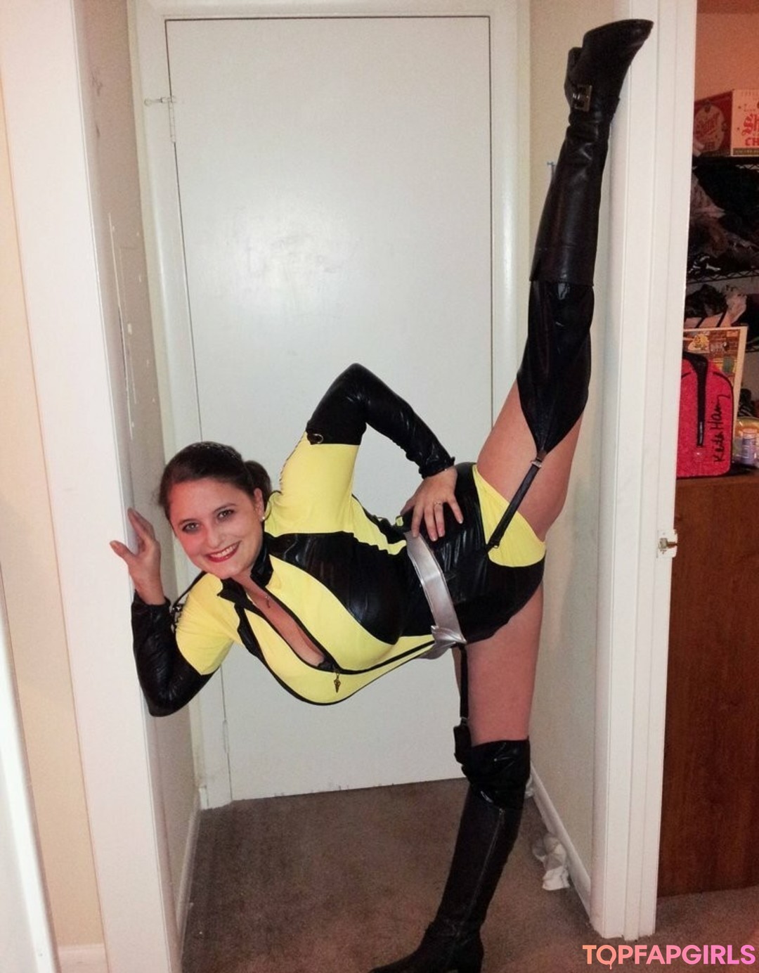 Foto di nudo di fuga di OnlyFans di Avery Harwood #502 Foto di nudo di fuga di OnlyFans di Avery Harwood #502