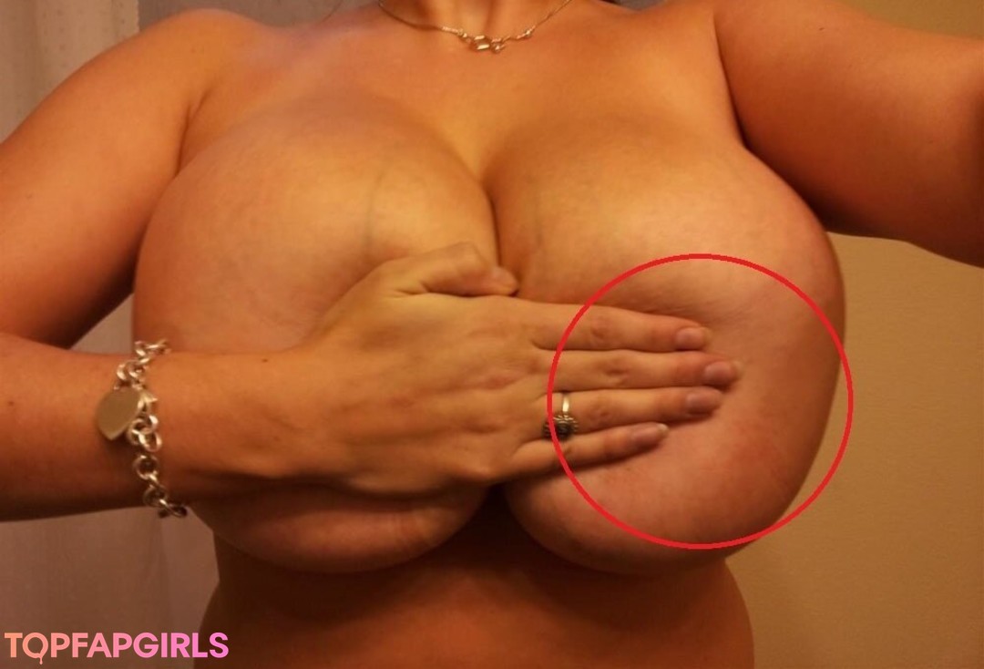 Foto di nudo di fuga di OnlyFans di Avery Harwood #52 Foto di nudo di fuga di OnlyFans di Avery Harwood #52