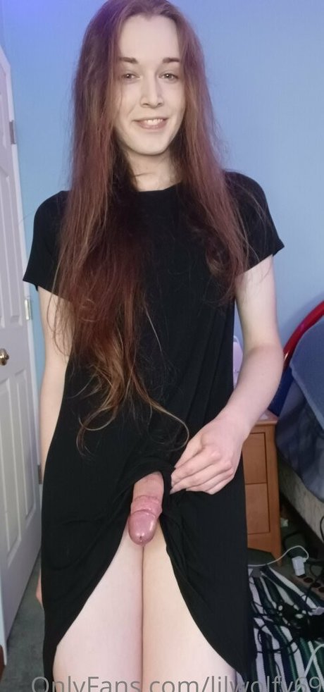 Foto di nudo di fuga di OnlyFans di Lilwolfy69