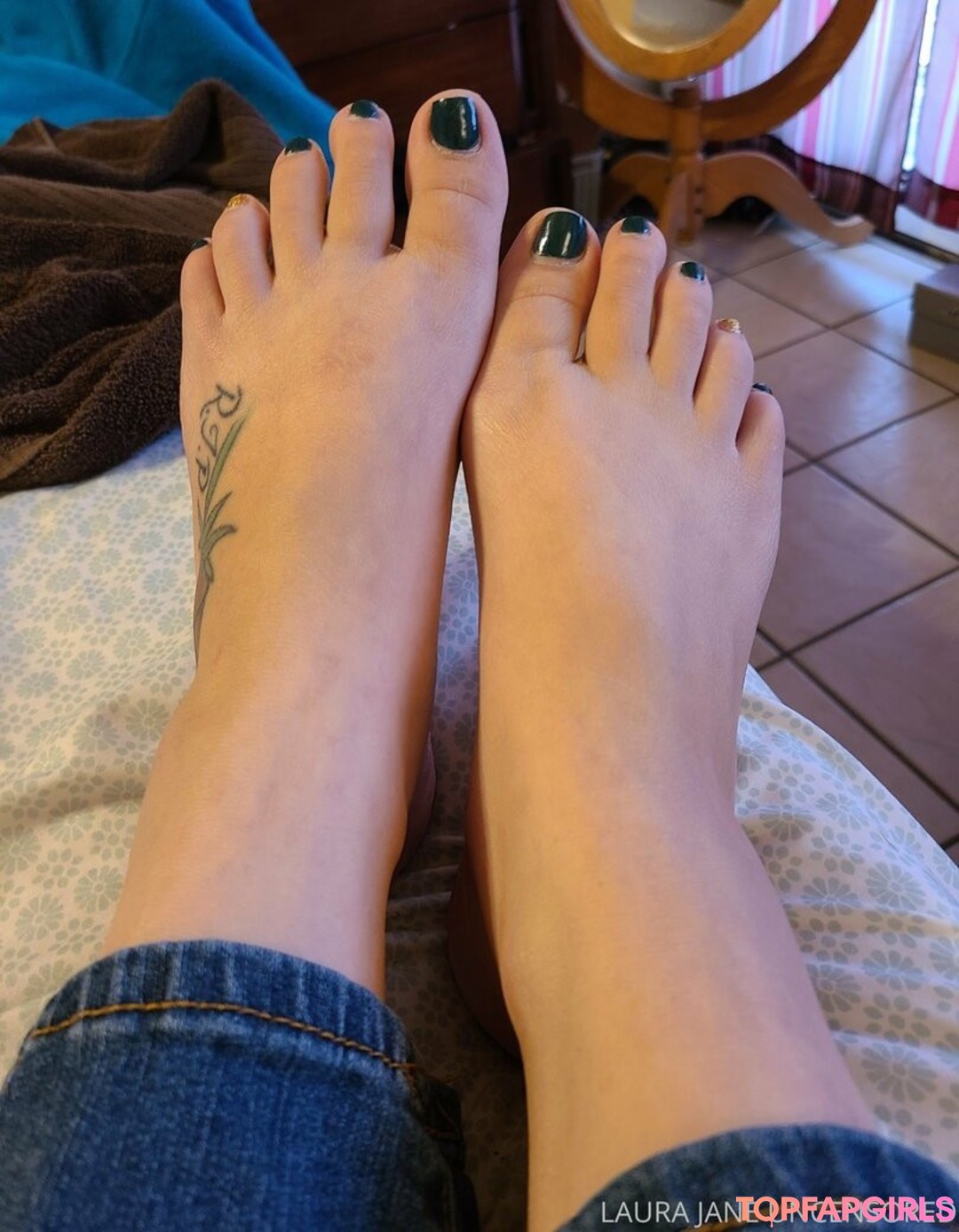 Foto di nudo di fuga di OnlyFans di Laurajaneuncensored #83 Foto di nudo di fuga di OnlyFans di Laurajaneuncensored #83