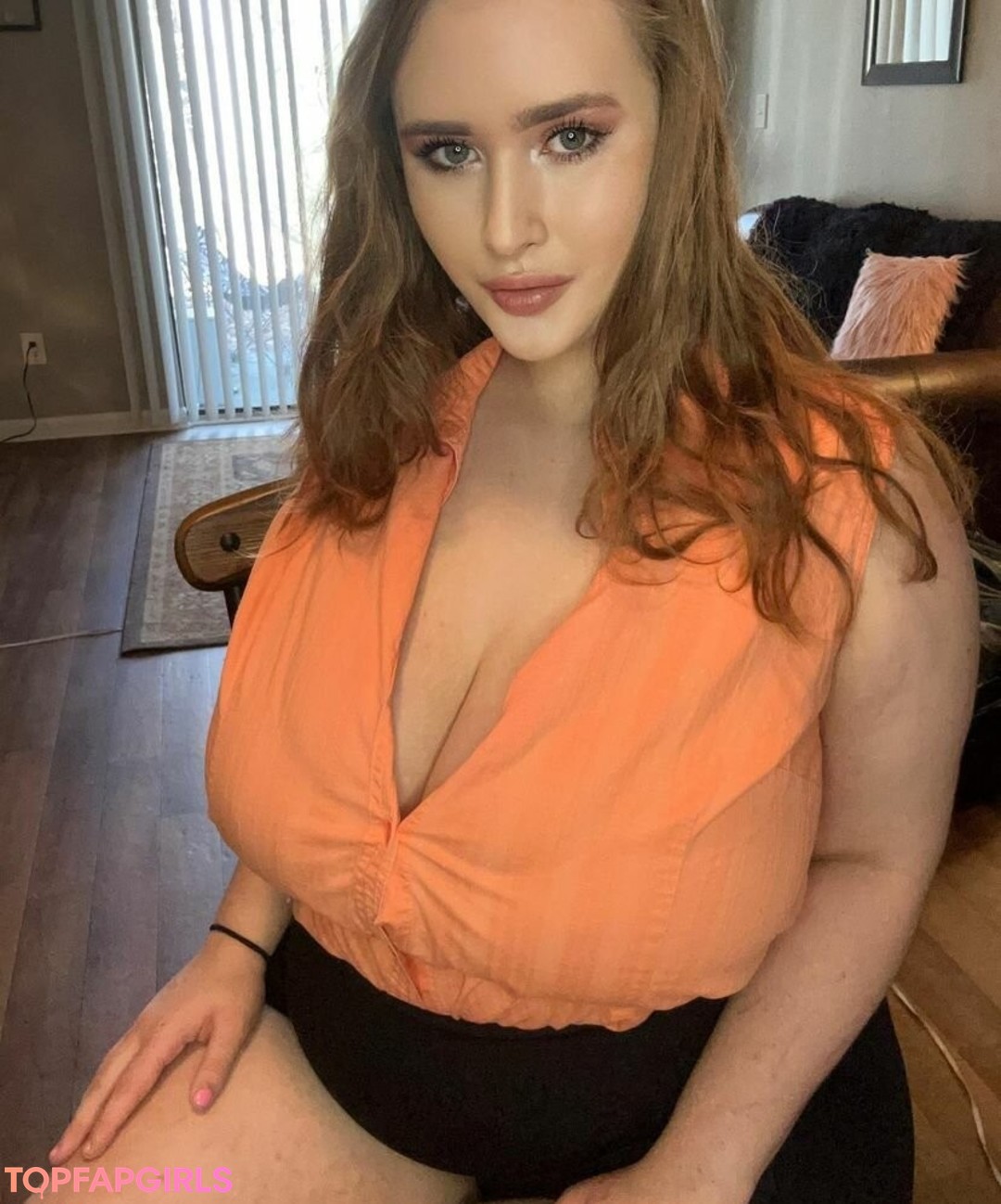 Foto di nudo di fuga di OnlyFans di Scarlettrose34e #37 Foto di nudo di fuga di OnlyFans di Scarlettrose34e #37