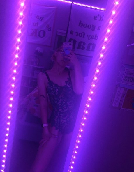 Foto di nudo di fuga di OnlyFans di Anna1001